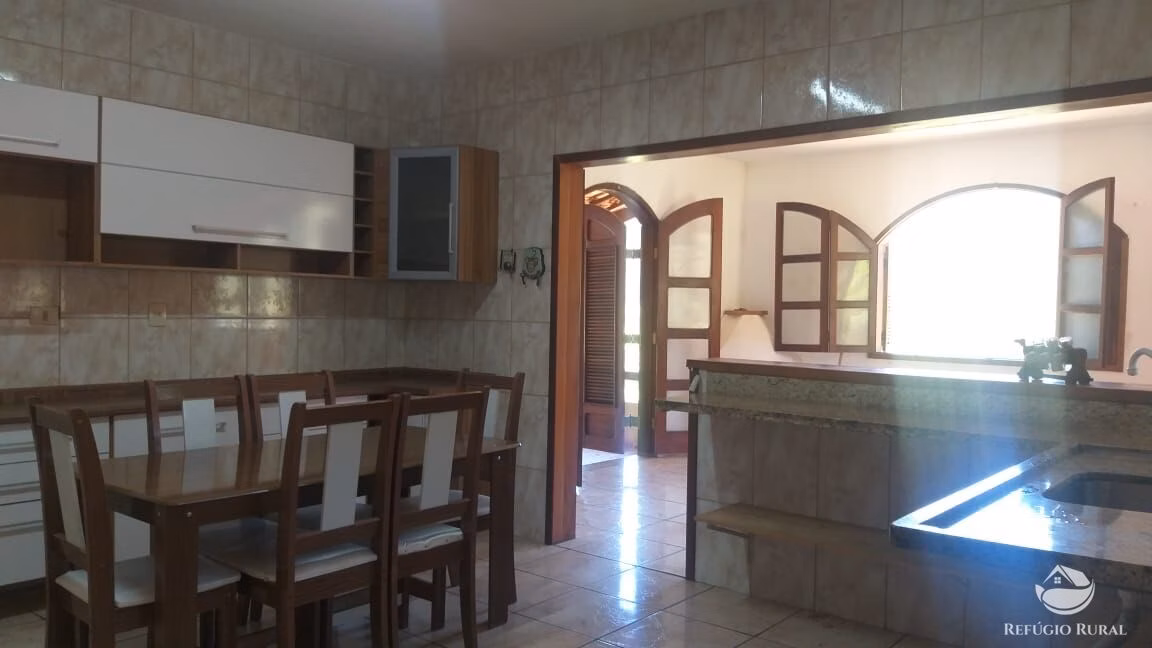 Chácara de 500 m² em São José dos Campos, SP