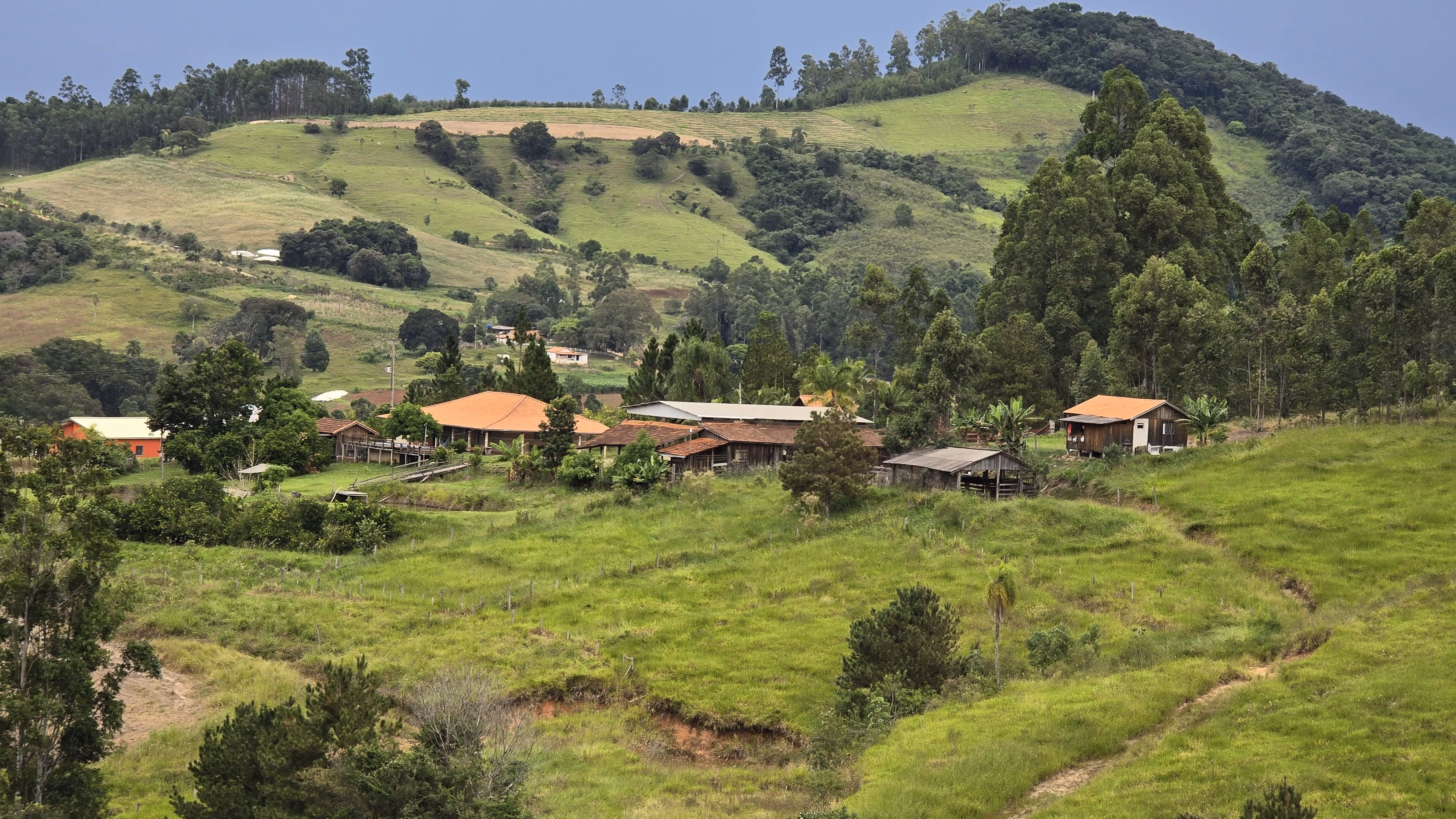 Country home of 21 acres in Tomazina, PR, Brazil