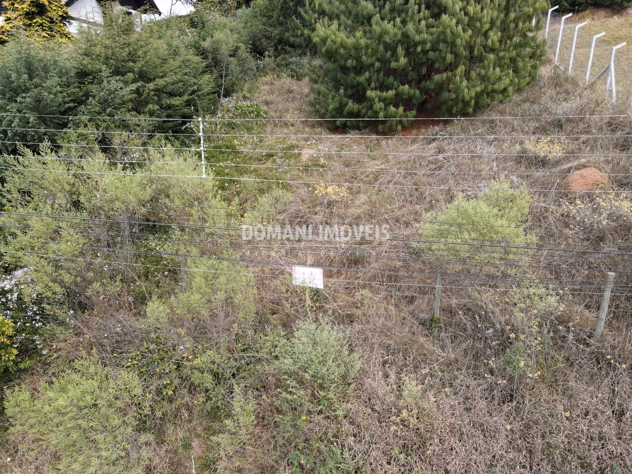 Terreno de 752 m² em Campos do Jordão, SP