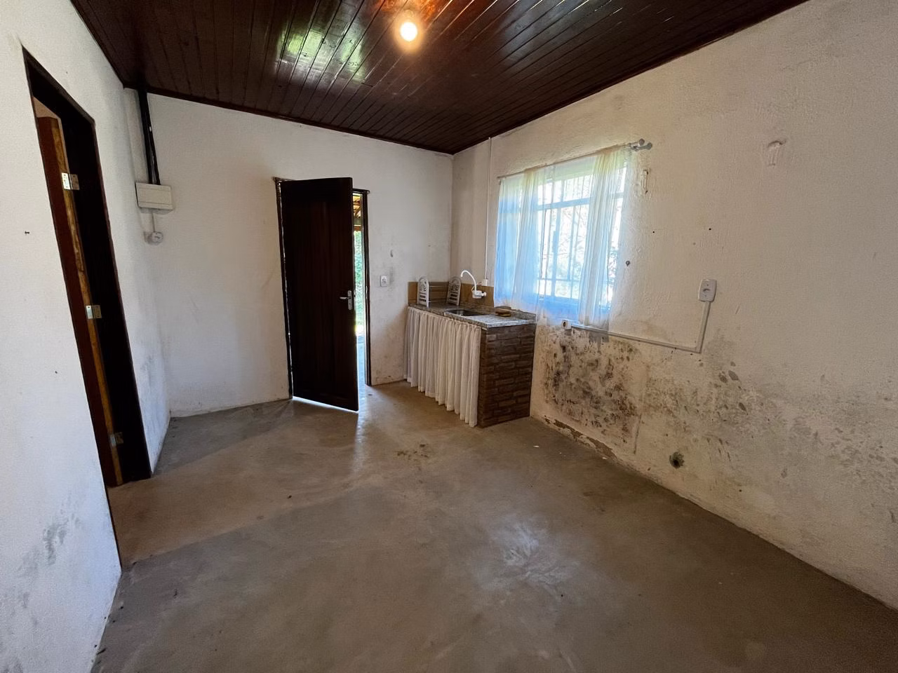 Sítio de 5 ha em Monteiro Lobato, SP