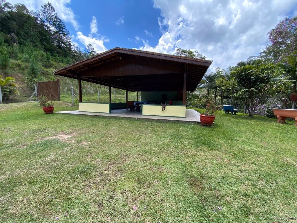 Sítio de 22 ha em Juquitiba, SP