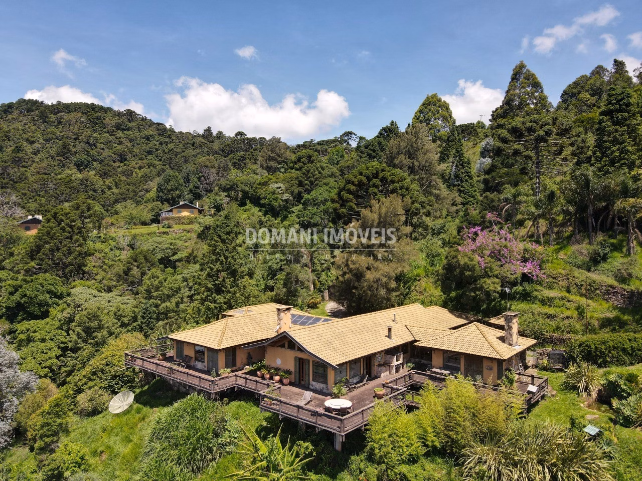 Plot of 1,360 m² in Campos do Jordão, SP, Brazil