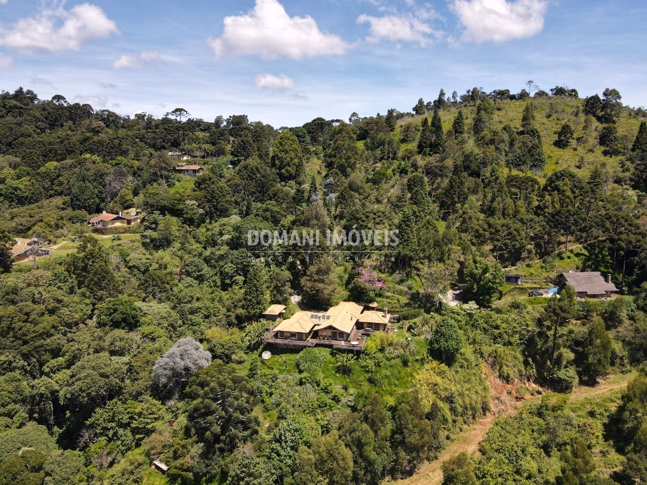 Plot of 1,360 m² in Campos do Jordão, SP, Brazil