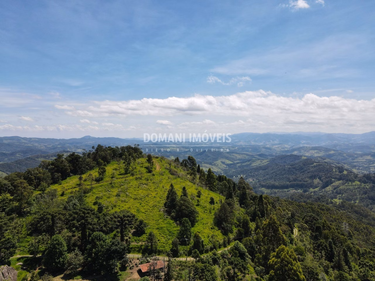 Plot of 1,360 m² in Campos do Jordão, SP, Brazil