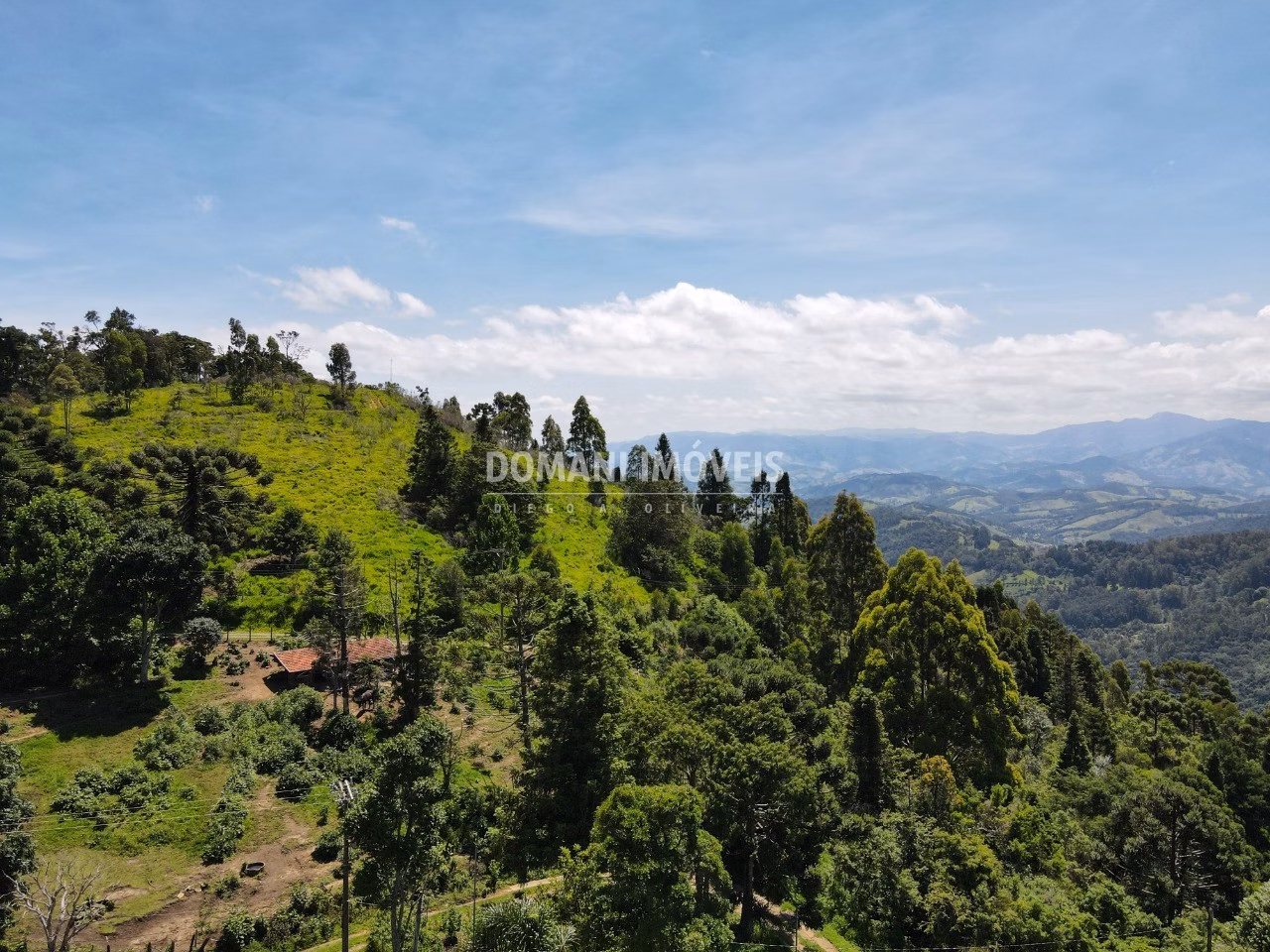 Plot of 1,360 m² in Campos do Jordão, SP, Brazil