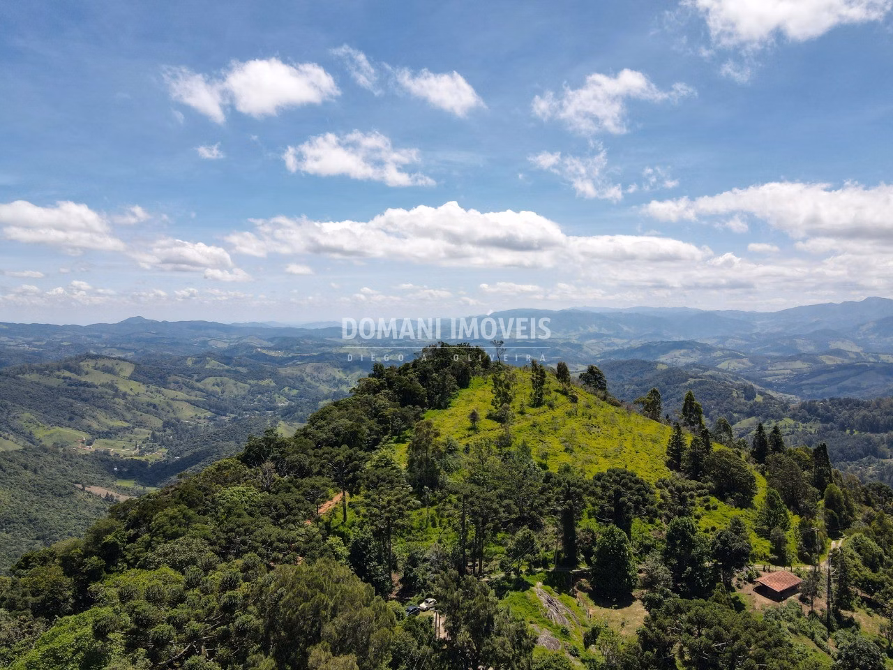 Plot of 1,360 m² in Campos do Jordão, SP, Brazil