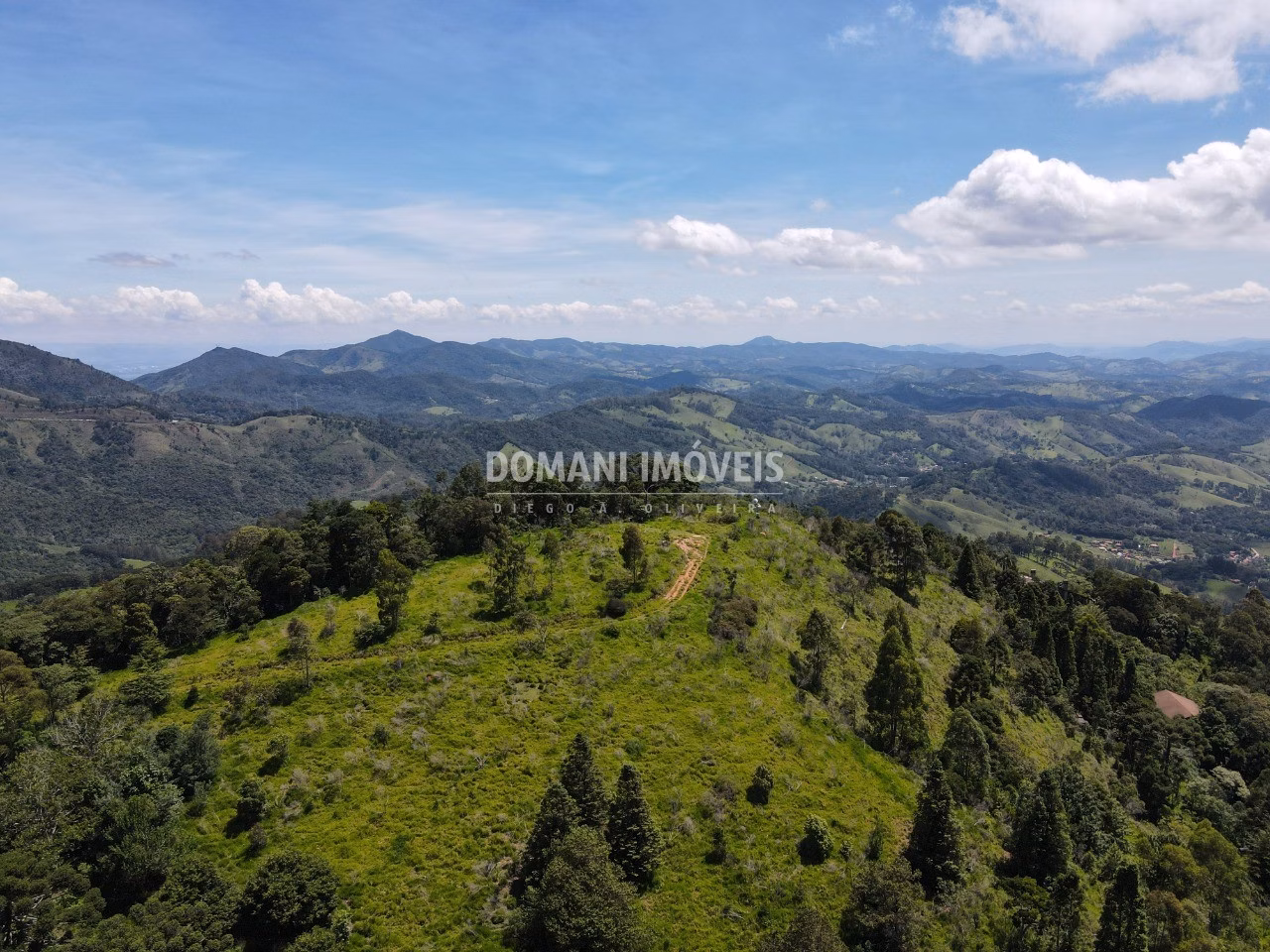 Plot of 1,360 m² in Campos do Jordão, SP, Brazil
