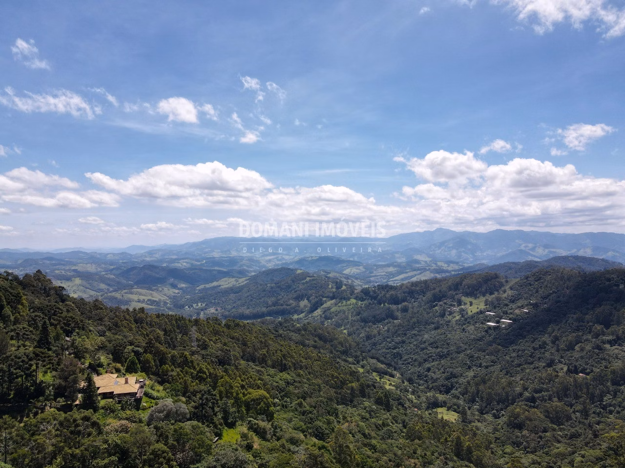 Plot of 1,360 m² in Campos do Jordão, SP, Brazil