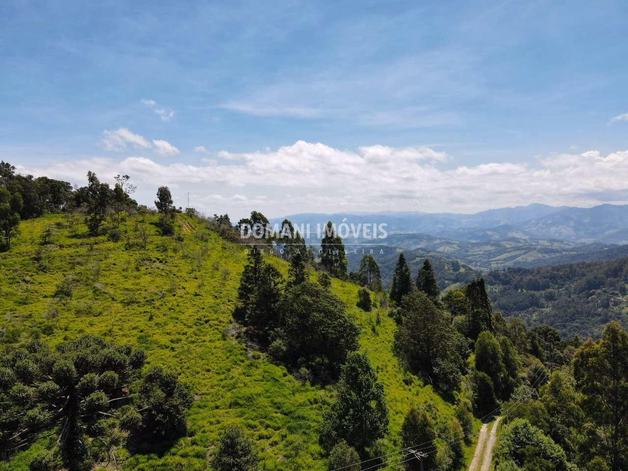 Plot of 1,360 m² in Campos do Jordão, SP, Brazil