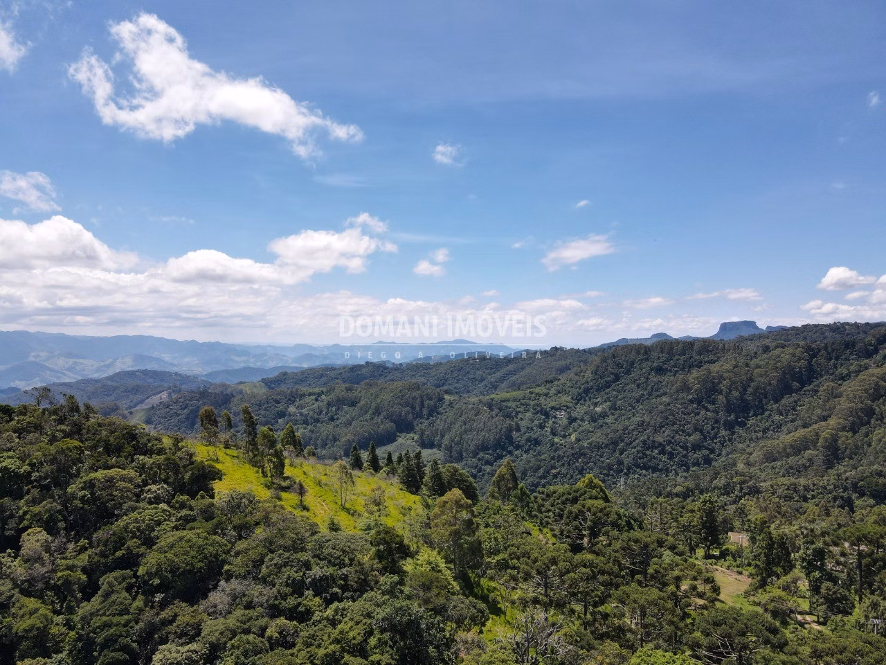 Plot of 1,360 m² in Campos do Jordão, SP, Brazil