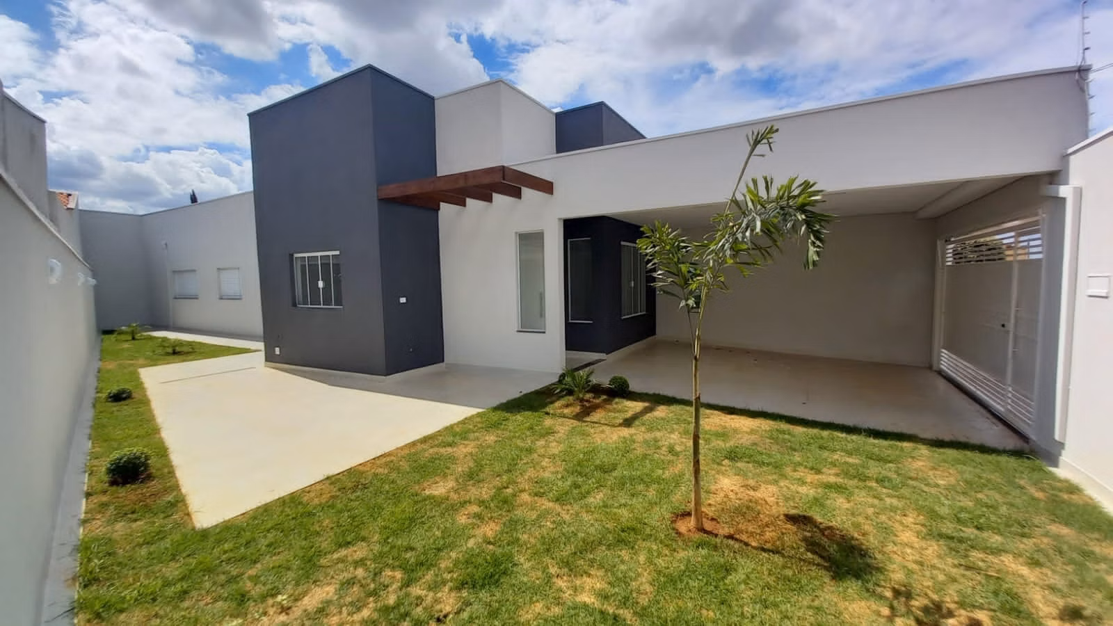 House of 212 m² in Santa Bárbara d'Oeste, SP, Brazil