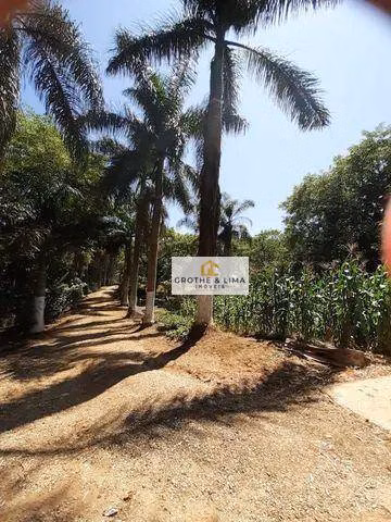 Sítio de 1 ha em São José dos Campos, SP