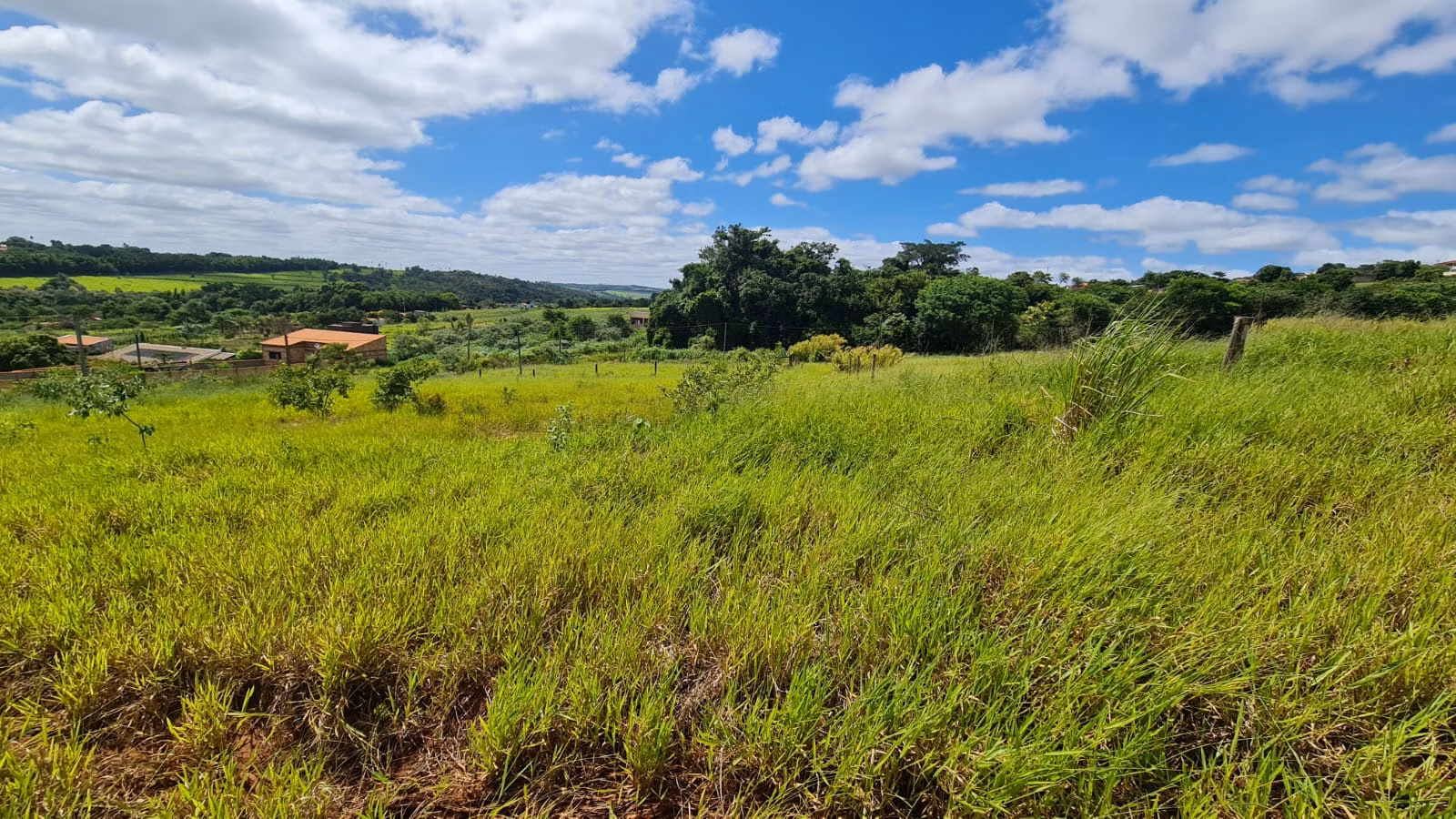 Grundstück zum Verkauf von 992 m² in Piraju, SP