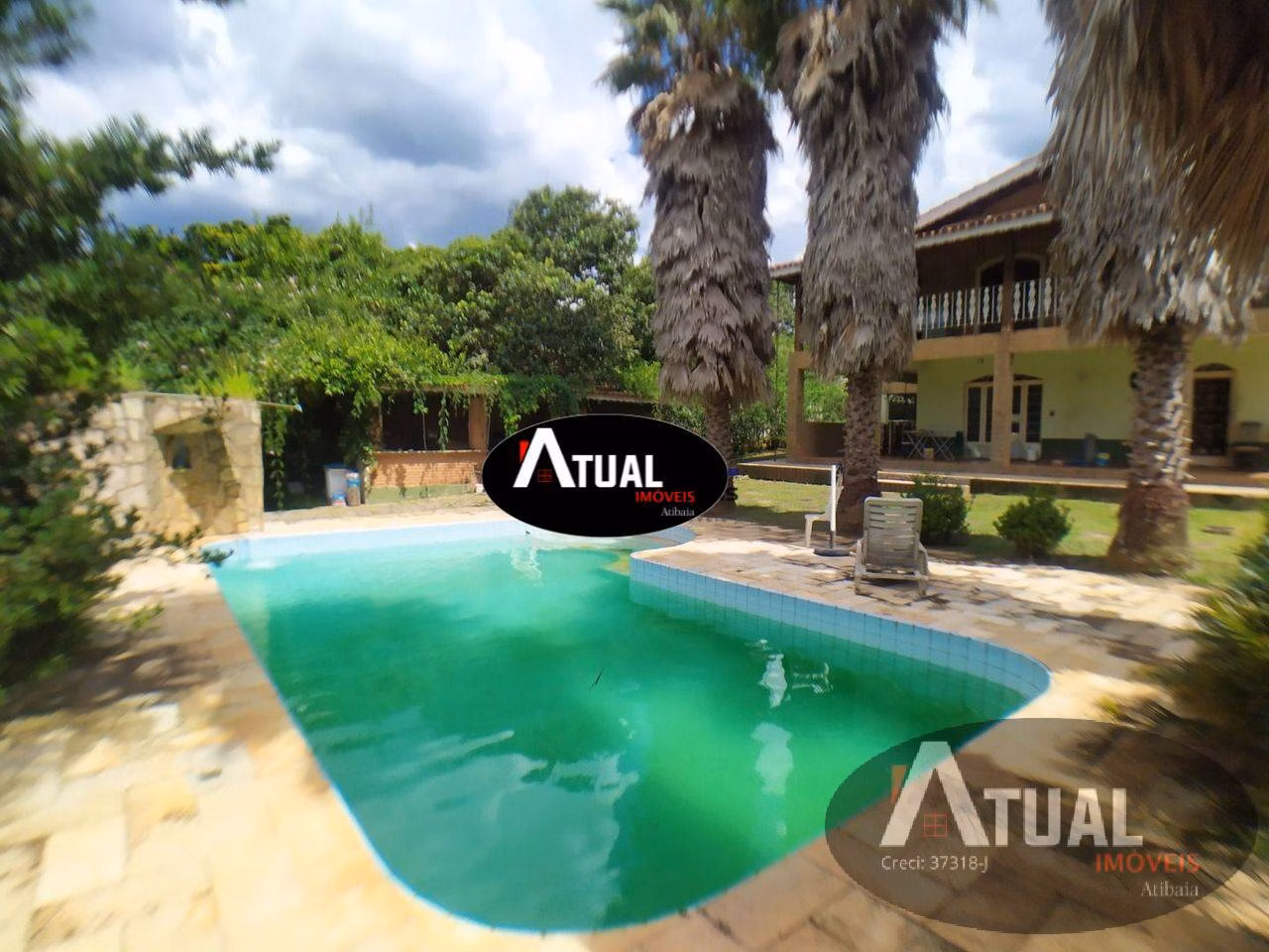 Casa de 2.000 m² em Atibaia, SP