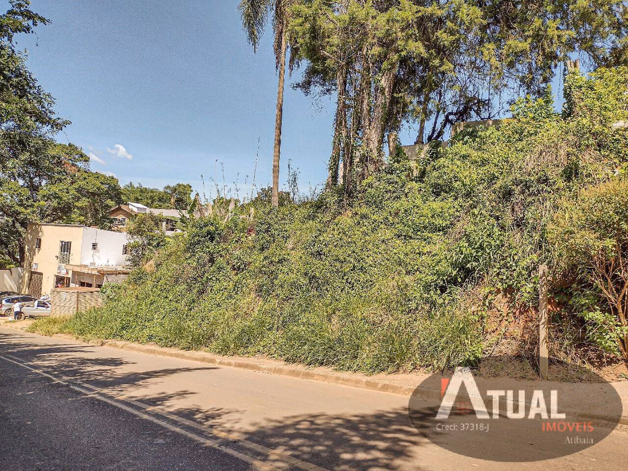Terreno de 420 m² em Atibaia, SP