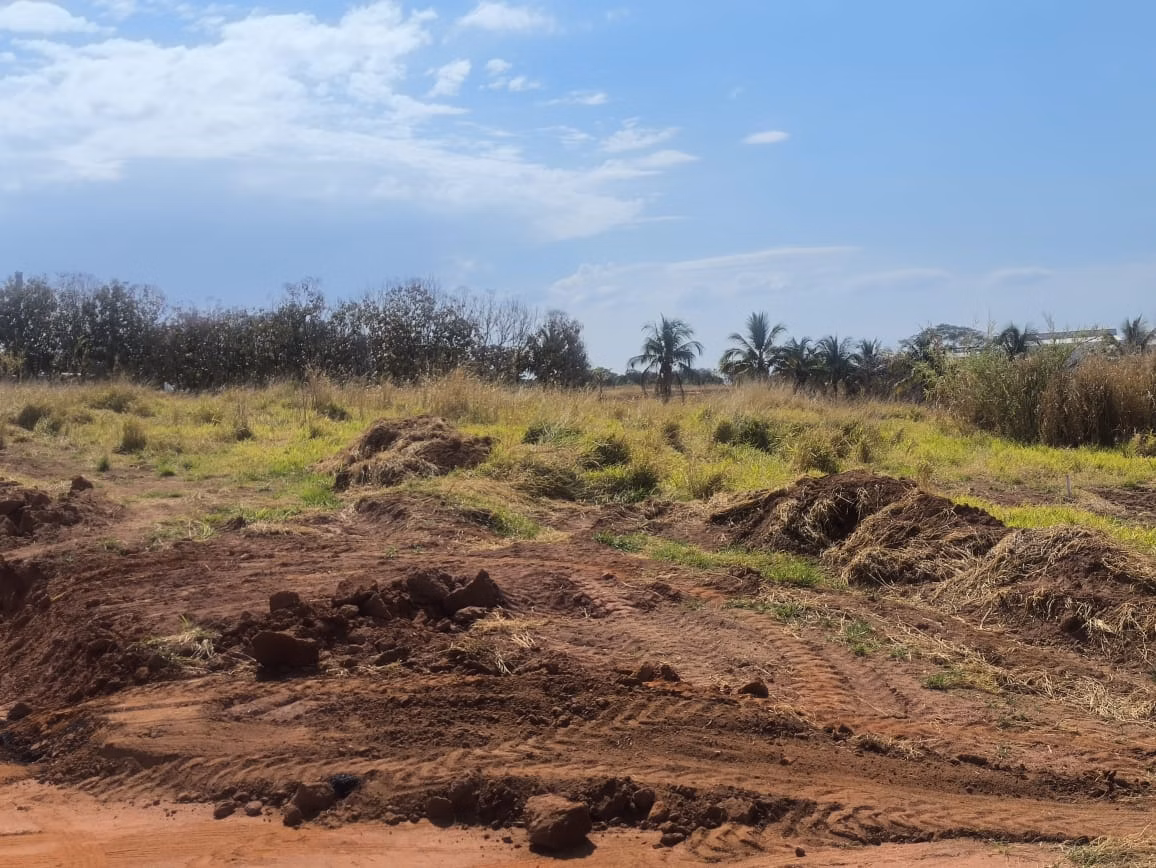 Terreno de 2 ha em Valentim Gentil, SP