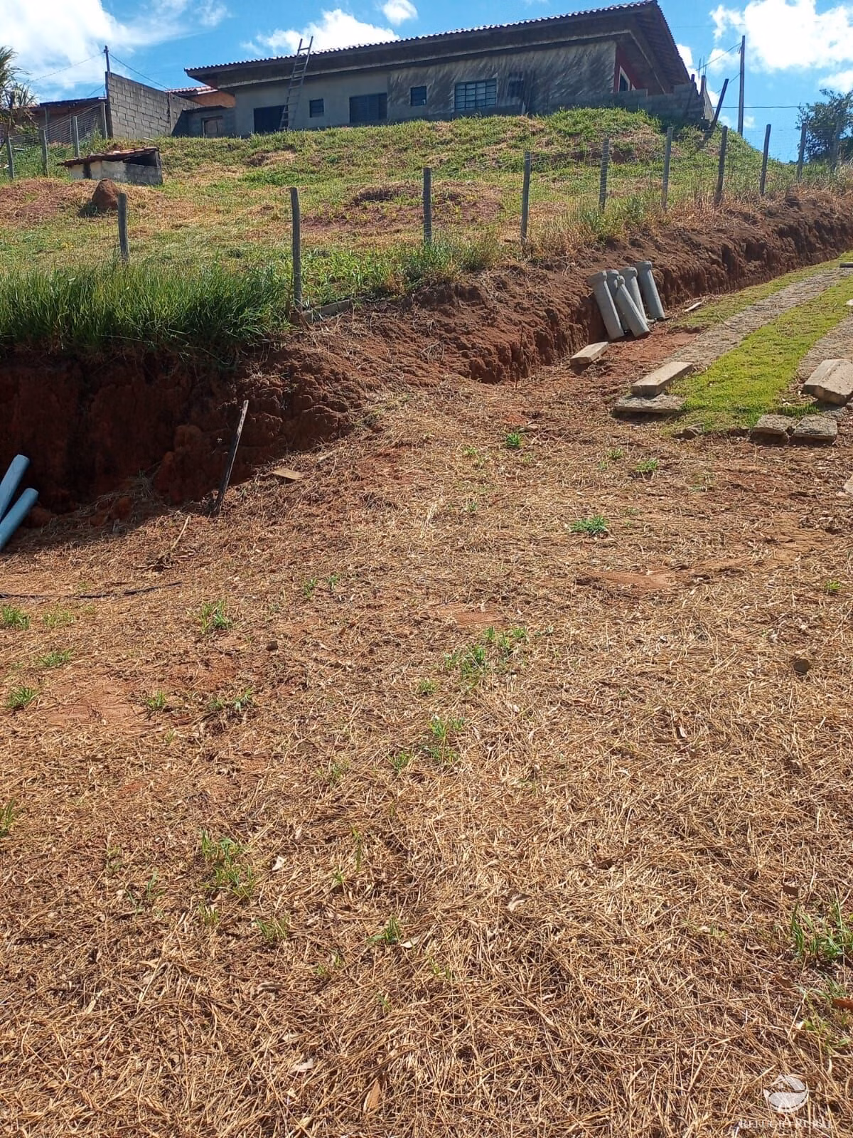 Terreno de 1.300 m² em Monteiro Lobato, SP