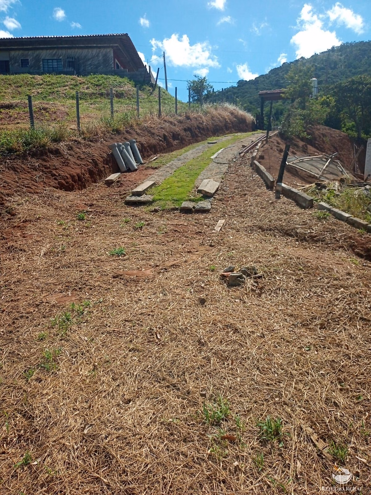 Terreno de 1.300 m² em Monteiro Lobato, SP