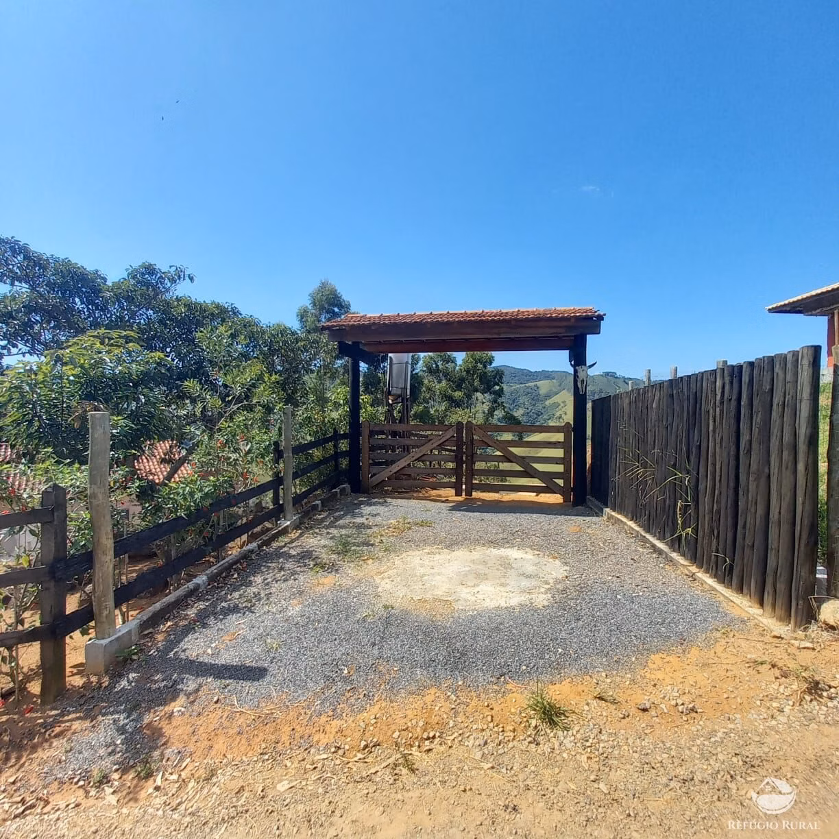 Terreno de 1.300 m² em Monteiro Lobato, SP