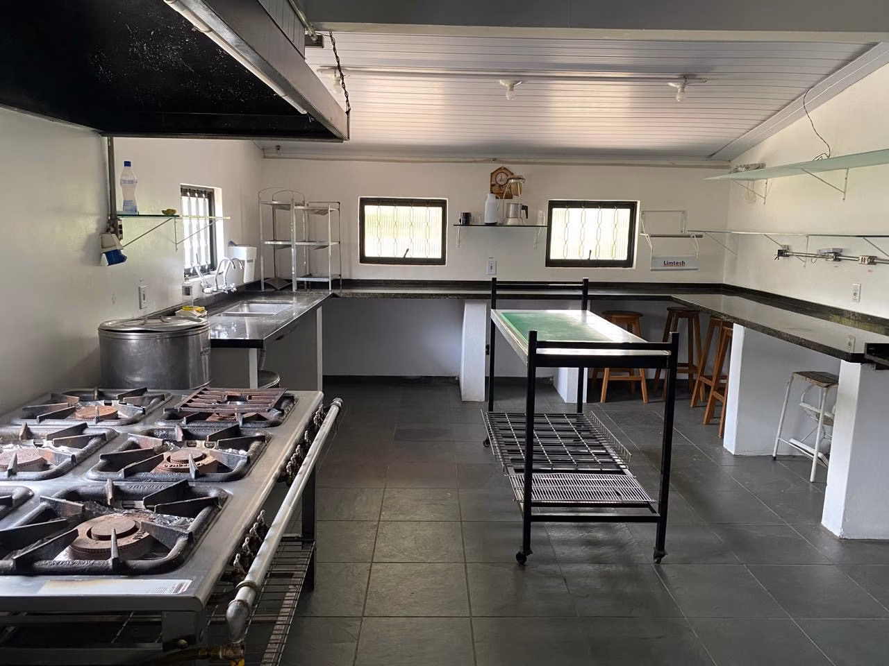 Chácara de 3 ha em São Roque, SP