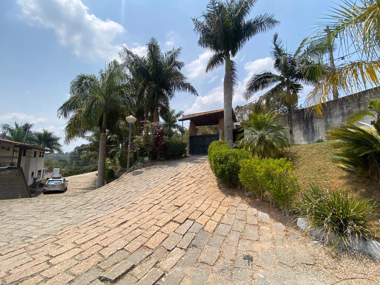 Chácara de 3 ha em São Roque, SP