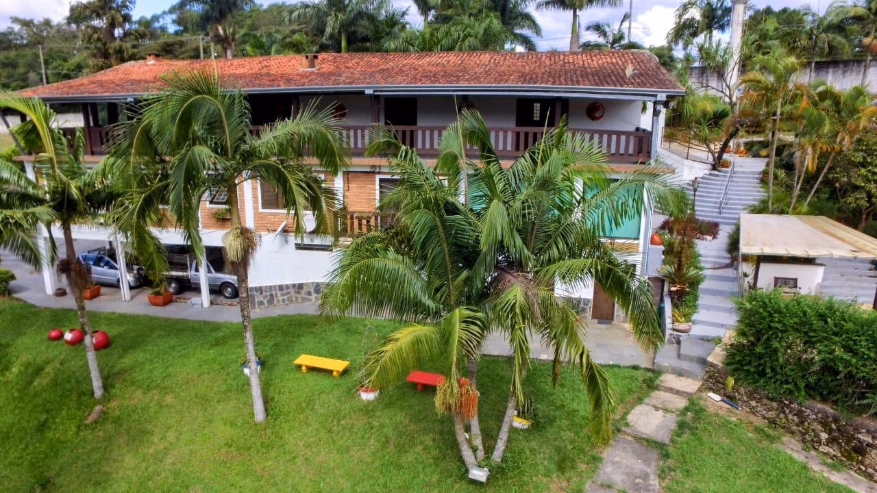 Chácara de 3 ha em São Roque, SP