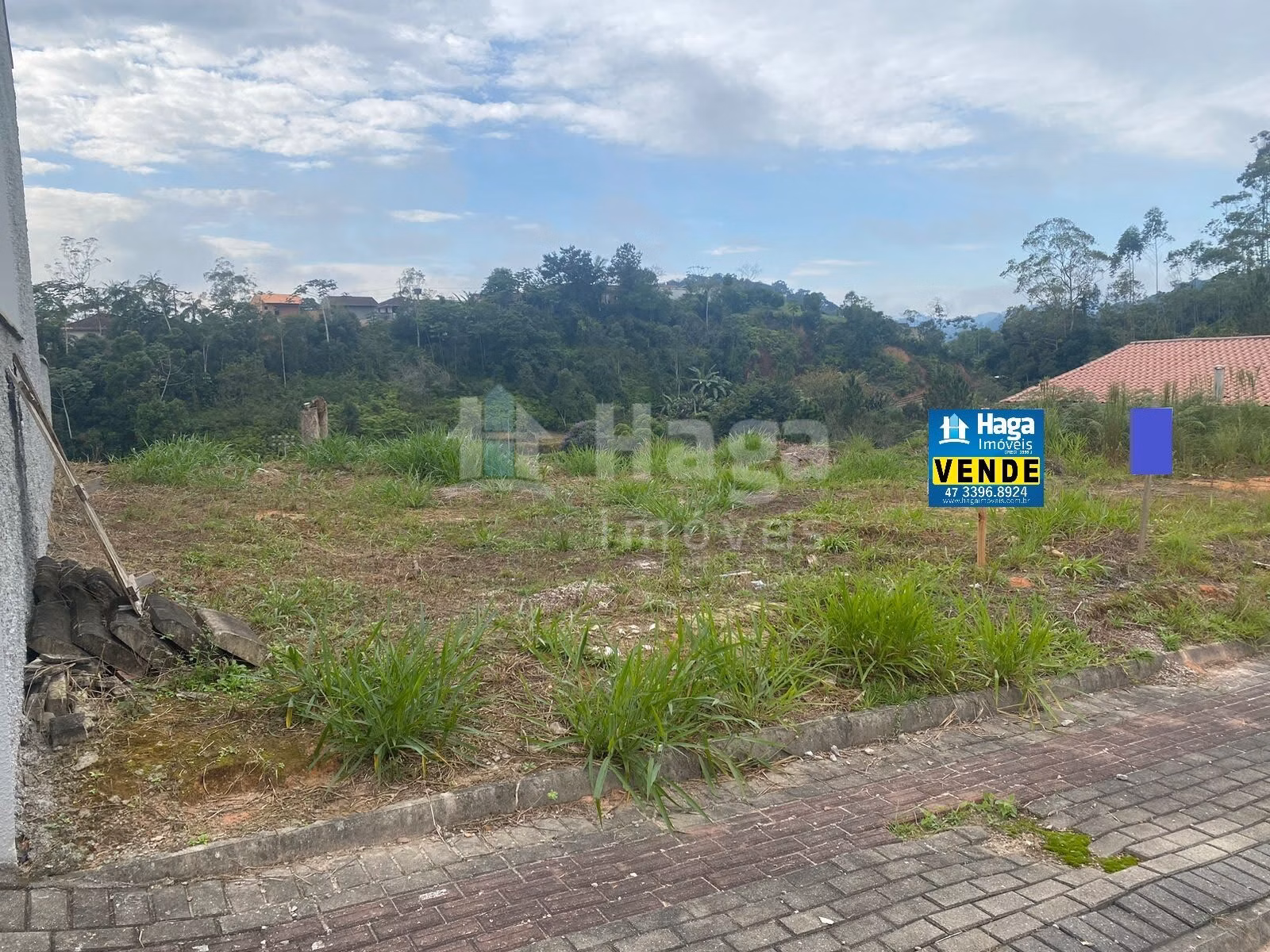 Terreno de 425 m² em Guabiruba, SC