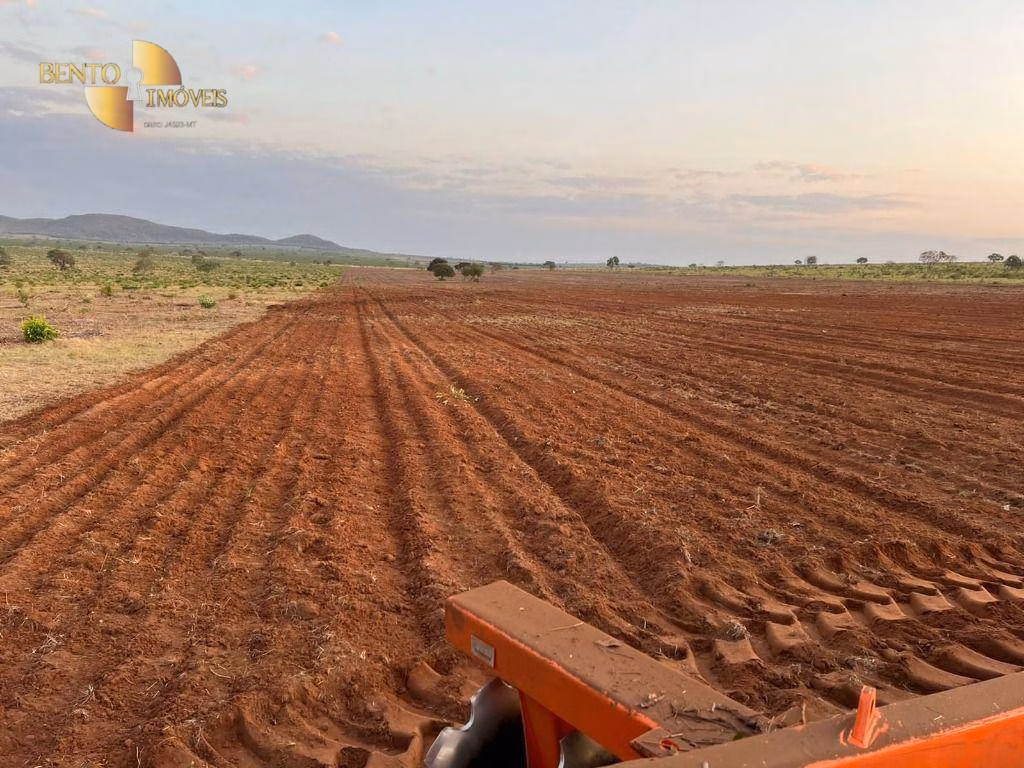 Fazenda de 4.319 ha em Chapada dos Guimarães, MT