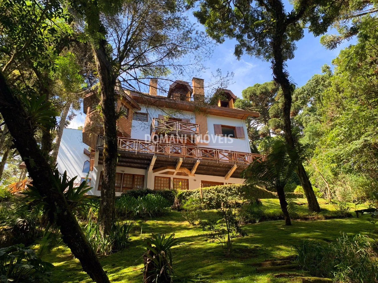 House of 3,180 m² in Campos do Jordão, SP, Brazil