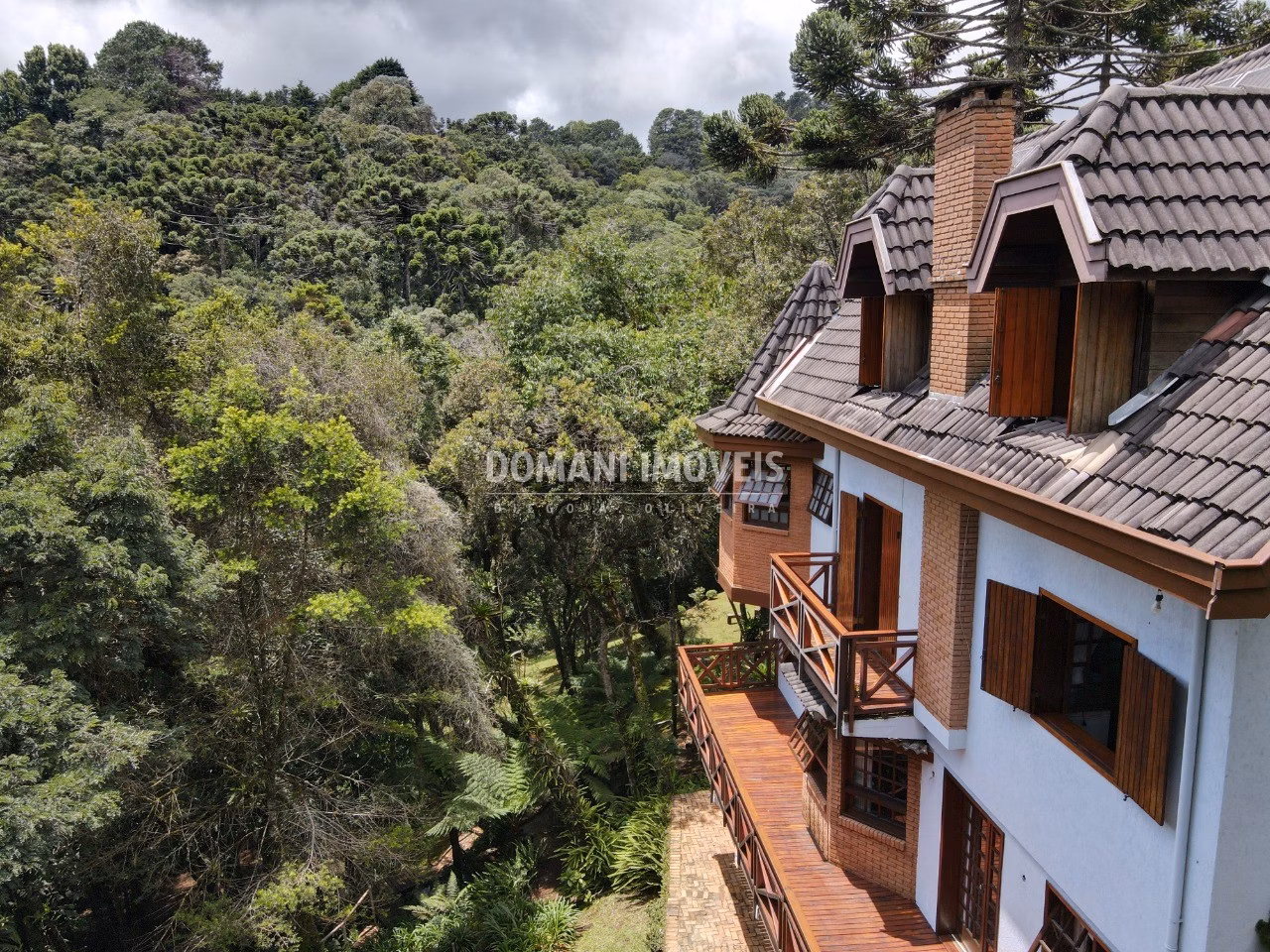 House of 3,180 m² in Campos do Jordão, SP, Brazil