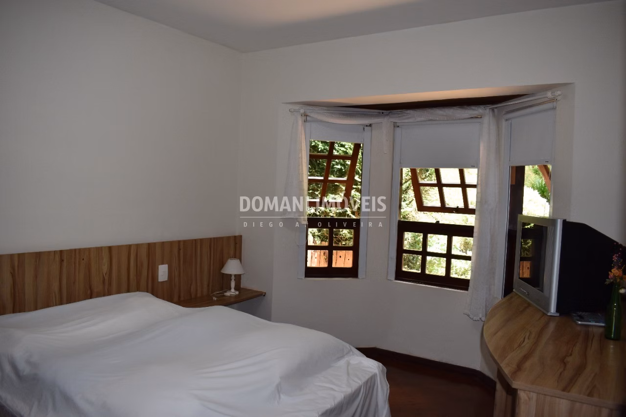 Casa de 3.180 m² em Campos do Jordão, SP