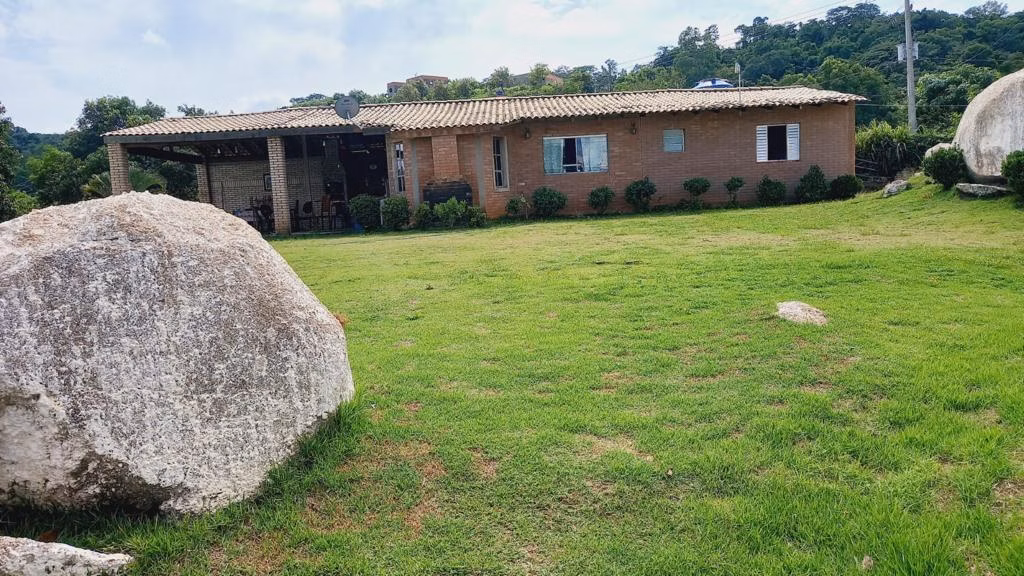 Chácara de 1.500 m² em Itu, SP