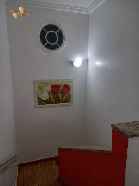 Casa de 218 m² em Cuiabá, MT
