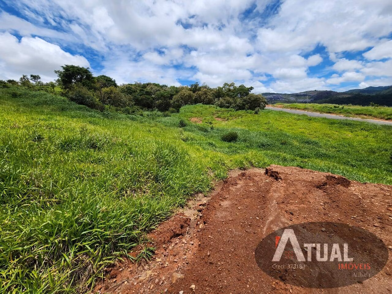 Terreno de 741 m² em Atibaia, SP