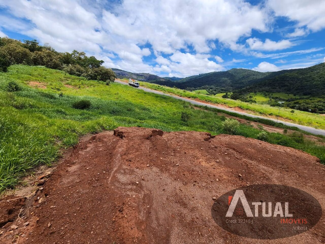 Terreno de 741 m² em Atibaia, SP