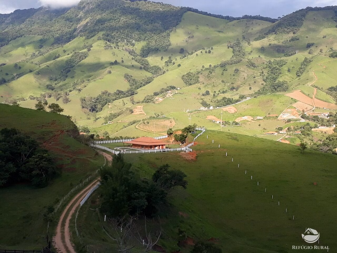 Small farm of 47 acres in Delfim Moreira, MG, Brazil