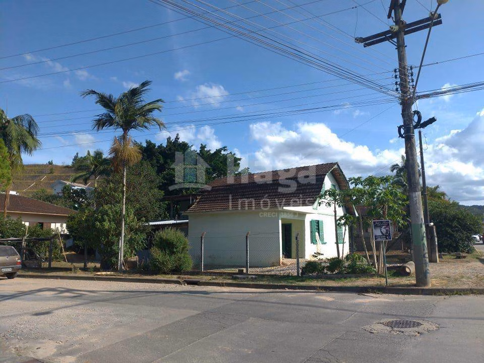Casa de 570 m² em Brusque, SC