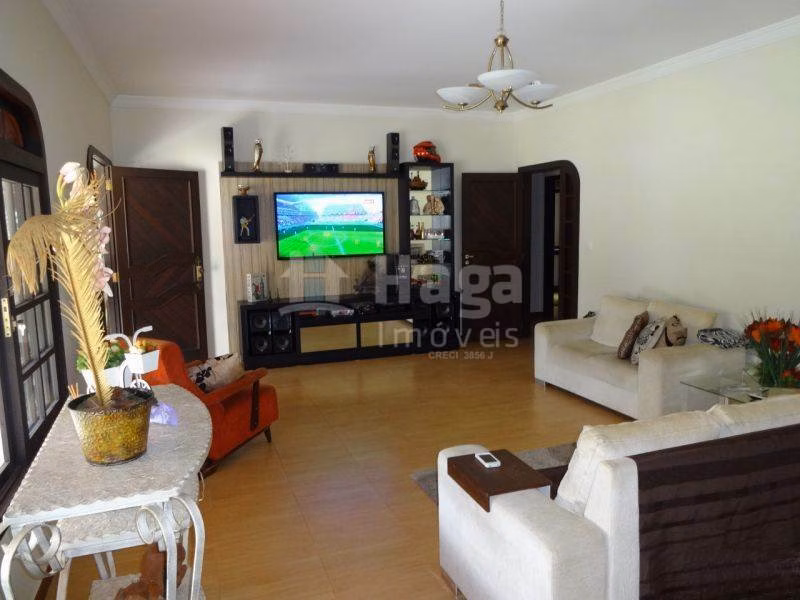 Casa de 2 ha em Guabiruba, SC