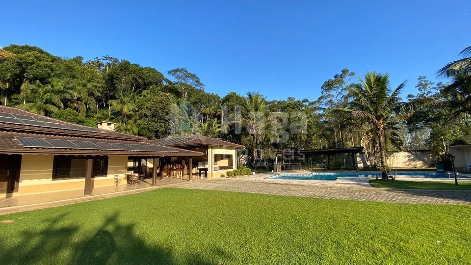 Casa de 2 ha em Guabiruba, SC