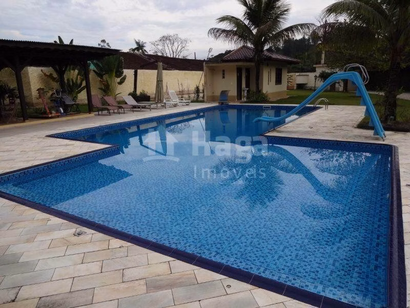 Casa de 2 ha em Guabiruba, SC