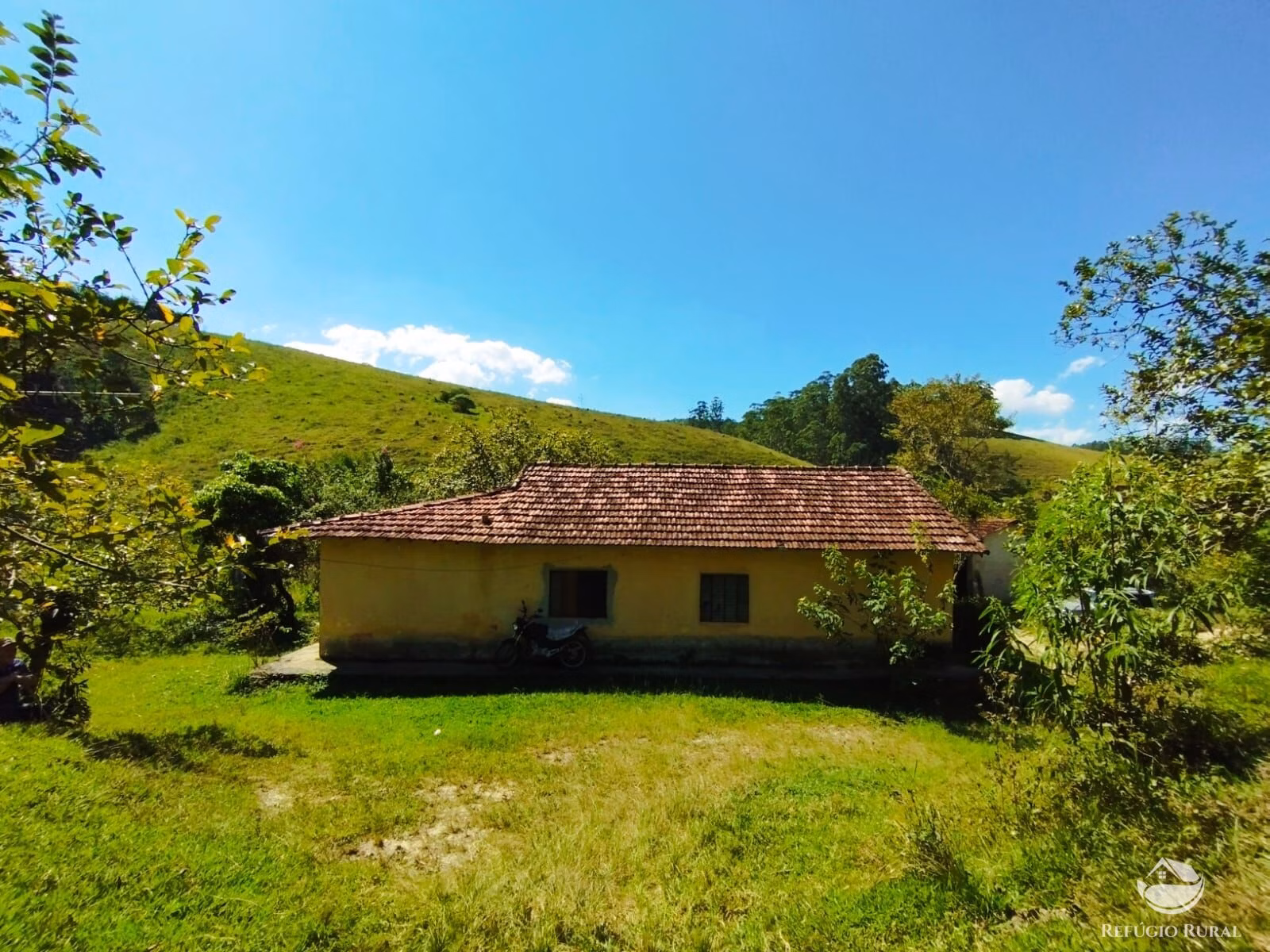 Sítio de 10 ha em São José dos Campos, SP