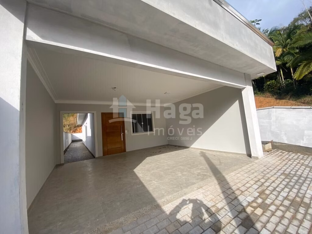 Casa de 380 m² em Nova Trento, SC