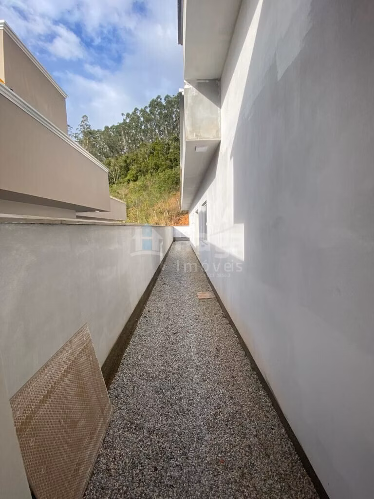 Casa de 380 m² em Nova Trento, SC