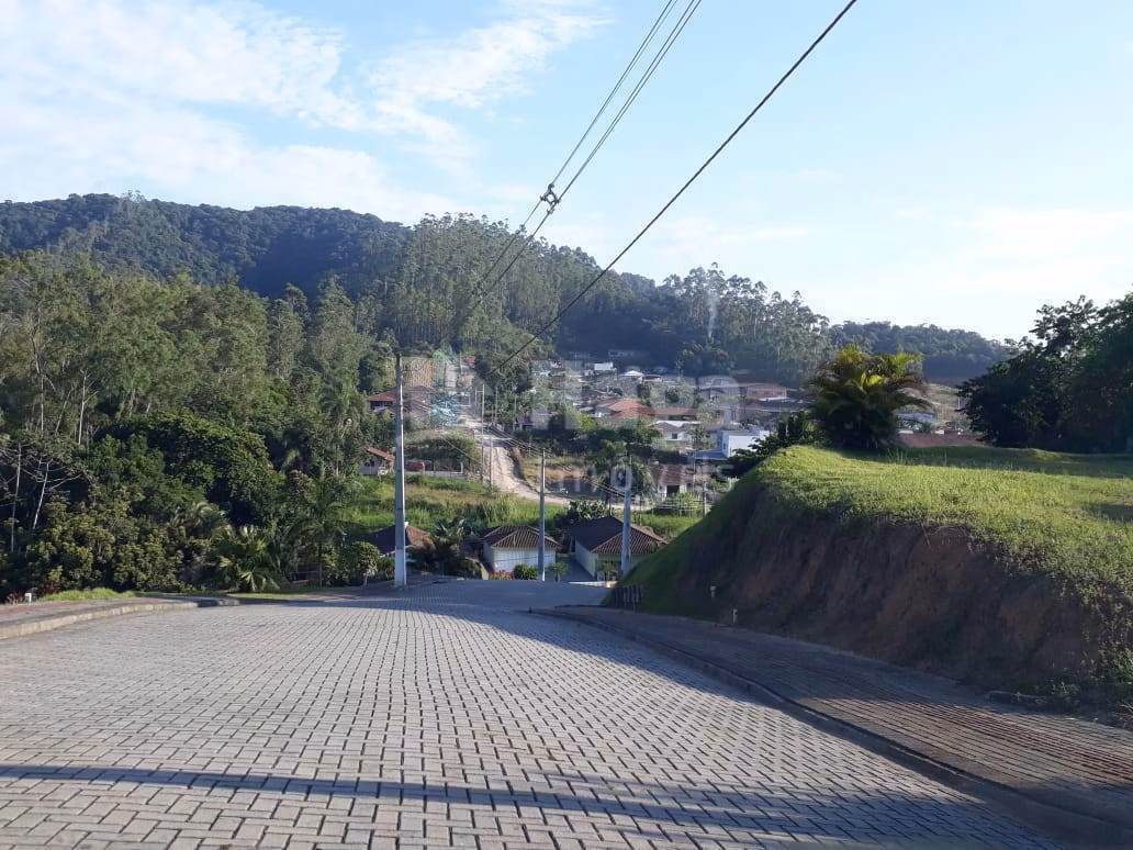 Terreno de 301 m² em Guabiruba, SC