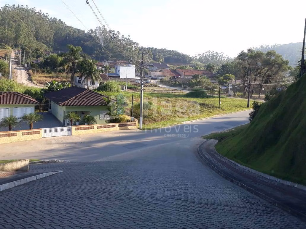 Terreno de 301 m² em Guabiruba, SC