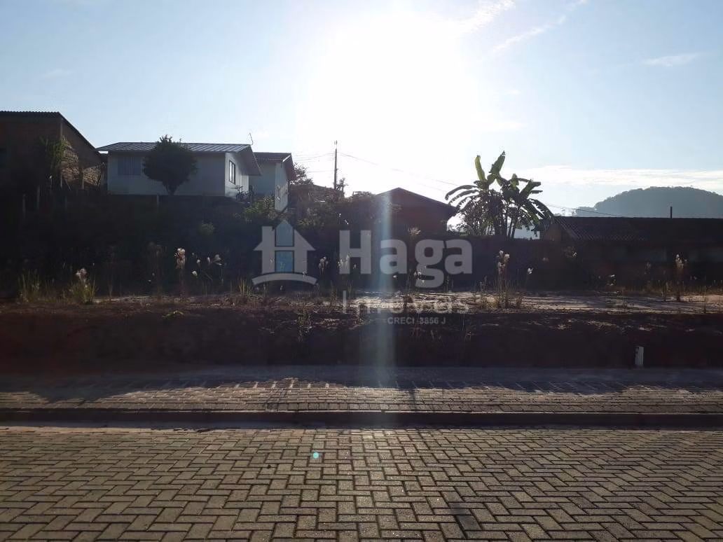 Terreno de 301 m² em Guabiruba, SC
