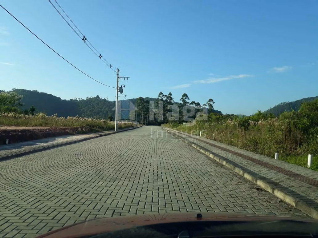 Terreno de 301 m² em Guabiruba, SC