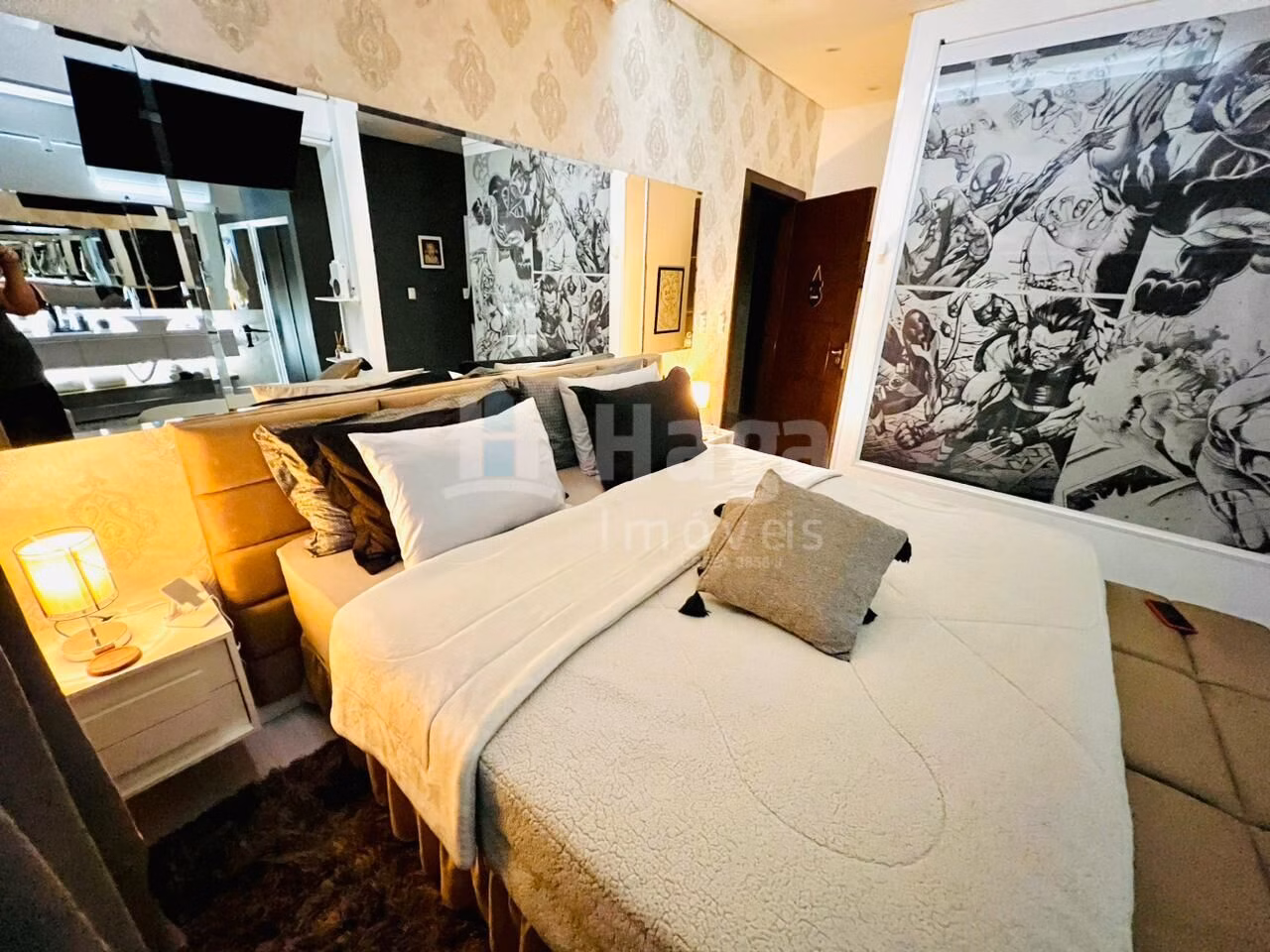 Casa de 700 m² em Brusque, SC