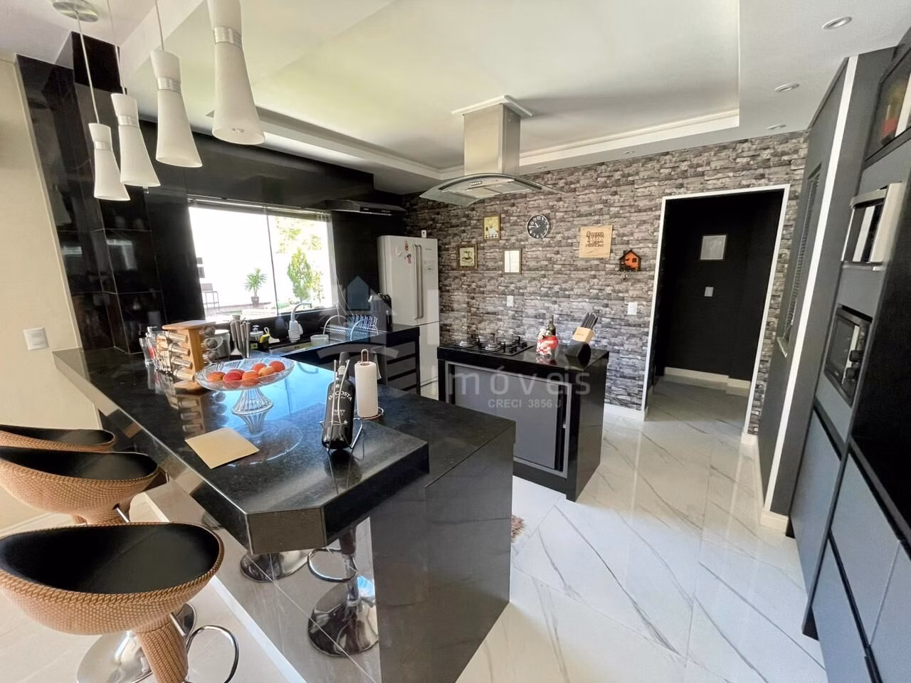 Casa de 700 m² em Brusque, SC