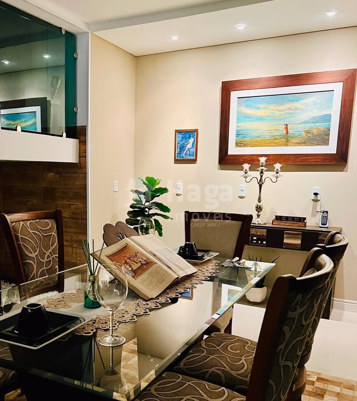 Casa de 700 m² em Brusque, SC